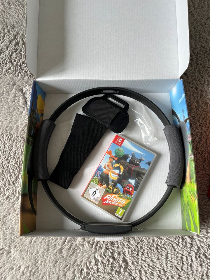 Nintendo Switch Ring Fit Adventure wie neu in OVP in Eichenzell