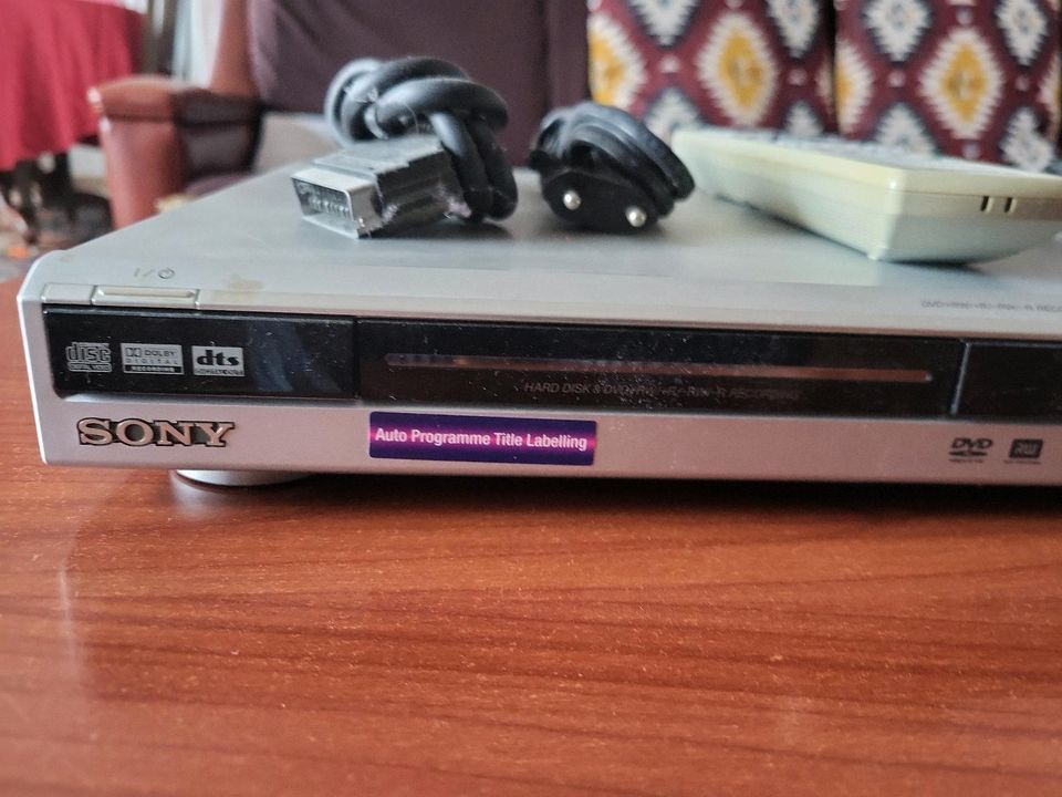 Sony DVD Player, Spieler, Recorder RDR-GX220 mit Zubehör in Köln