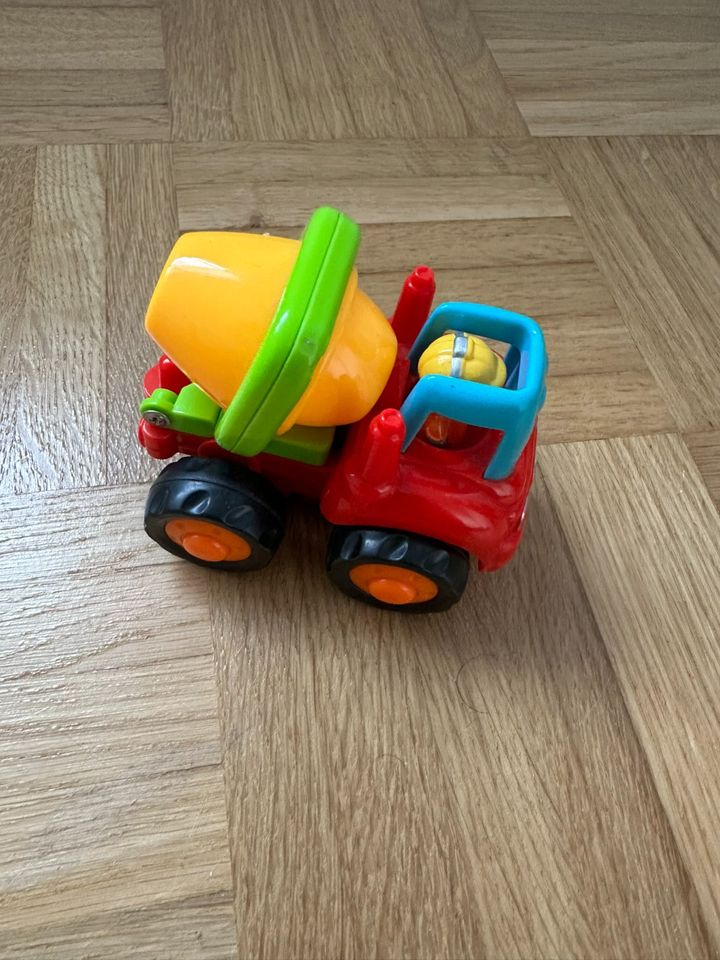 Cars, Kids for 3 to 5 years range, Working condition, Several in München
