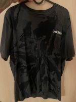 Adidas T-Shirt (Schwarz/Grau) - Größe L (Fällt enger aus) Chemnitz - Bernsdorf Vorschau