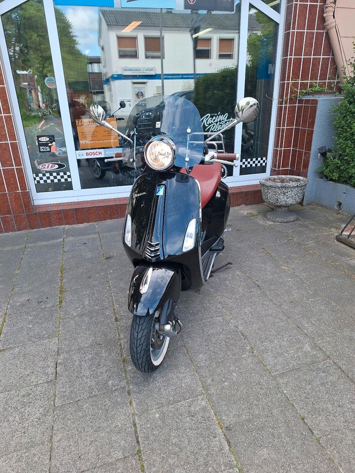 Vespa Primavera 50 4t bj 2015 in Bremerhaven