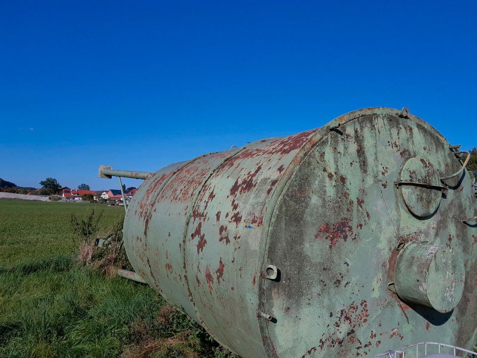 Kraftfuttersilos in Ettringen