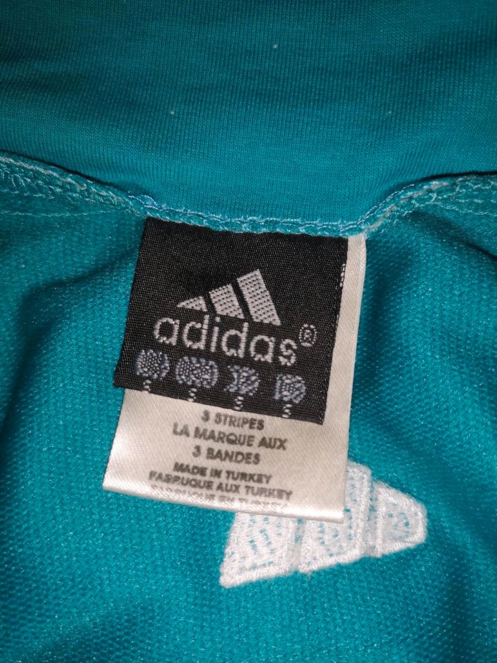 Adidas F50 Jacke türkis Sportjacke Gr. S in Althüttendorf