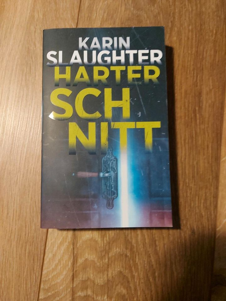 Karin Slaughter , Harter Schitt in Kasbach-Ohlenberg