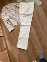 Edle Hose blumenprint Spitzenbluse strechtig bustier chino hose Bayern - Gößweinstein Vorschau