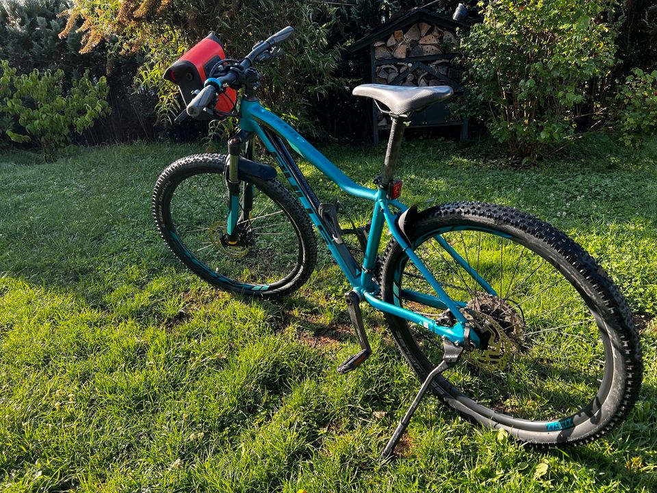 Gebrauchtes Kinder Mountainbike - BULLS Aminga 2 27,5 Zoll Top in Niedereschach