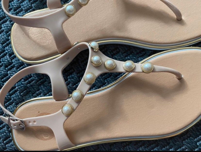 Buffalo Sandalen Wasserschuhe Sandaletten Gr. 39 beige Perlen in Frankfurt  am Main - Heddernheim | eBay Kleinanzeigen ist jetzt Kleinanzeigen