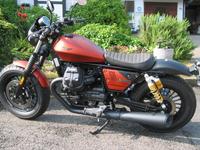 Moto Guzzi V9 Bobber Sport Öhlins 4 Jahre Werksgarantie! Nordrhein-Westfalen - Odenthal Vorschau