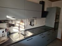 Nolte Küche 5,7 m, NEFF E-Geräte, gr. freistehender Kühlschrank Rheinland-Pfalz - Budenheim Vorschau