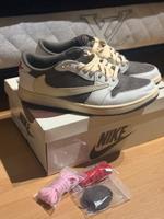 Travis Scott x Air Jordan 1 Retro Low OG Reverse Mocha 45 Nordrhein-Westfalen - Schmallenberg Vorschau