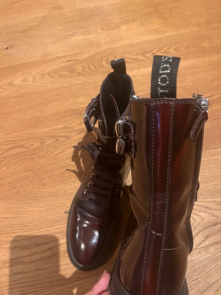 Tods Boots in Groß-Umstadt