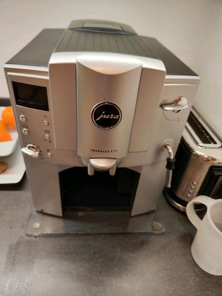 Jura Impressa E75 als Ersatzteil spender in Saarland - Spiesen-Elversberg |  Kaffeemaschine & Espressomaschine gebraucht kaufen | eBay Kleinanzeigen ist  jetzt Kleinanzeigen