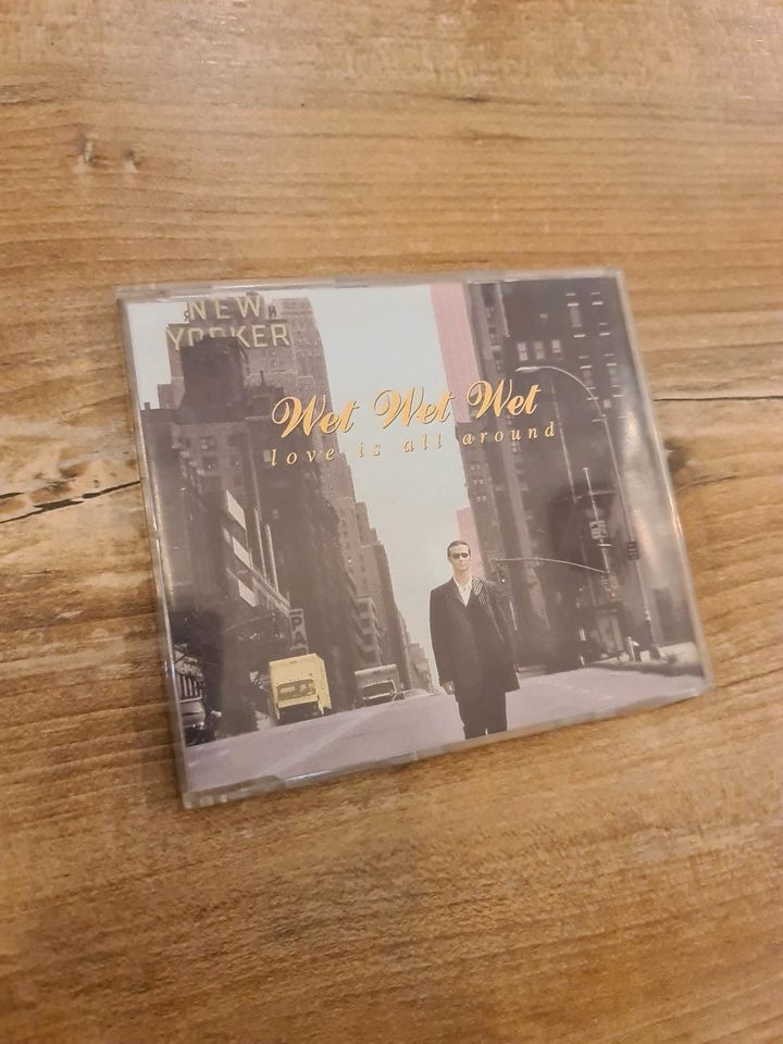 Maxi CD Wet Wet Wet - Love is all around in Worpswede