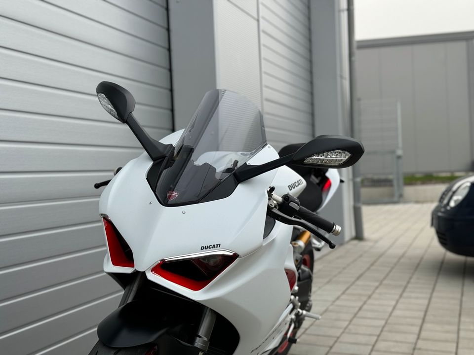 Ducati Panigale V2 2021 *4000KM* *Service Neu* in Wellendingen