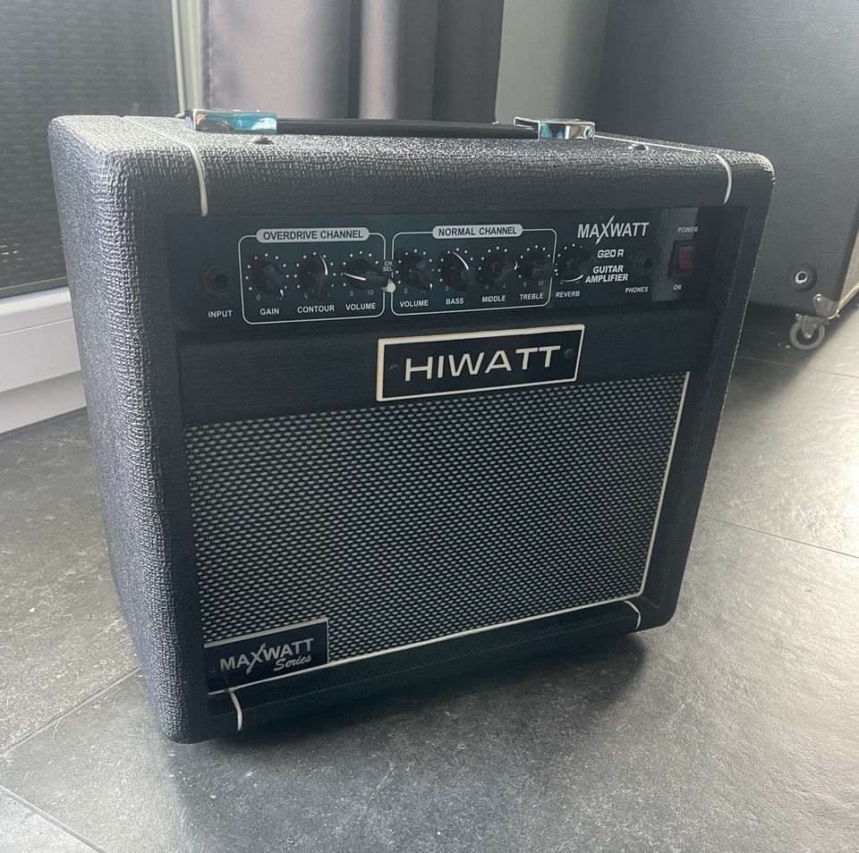 Hiwatt Maxwatt G20 R in Trassem