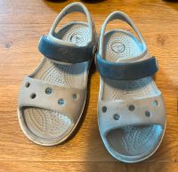 Crocs Sandalen Crocband Größe 23 Nordrhein-Westfalen - Neuss Vorschau