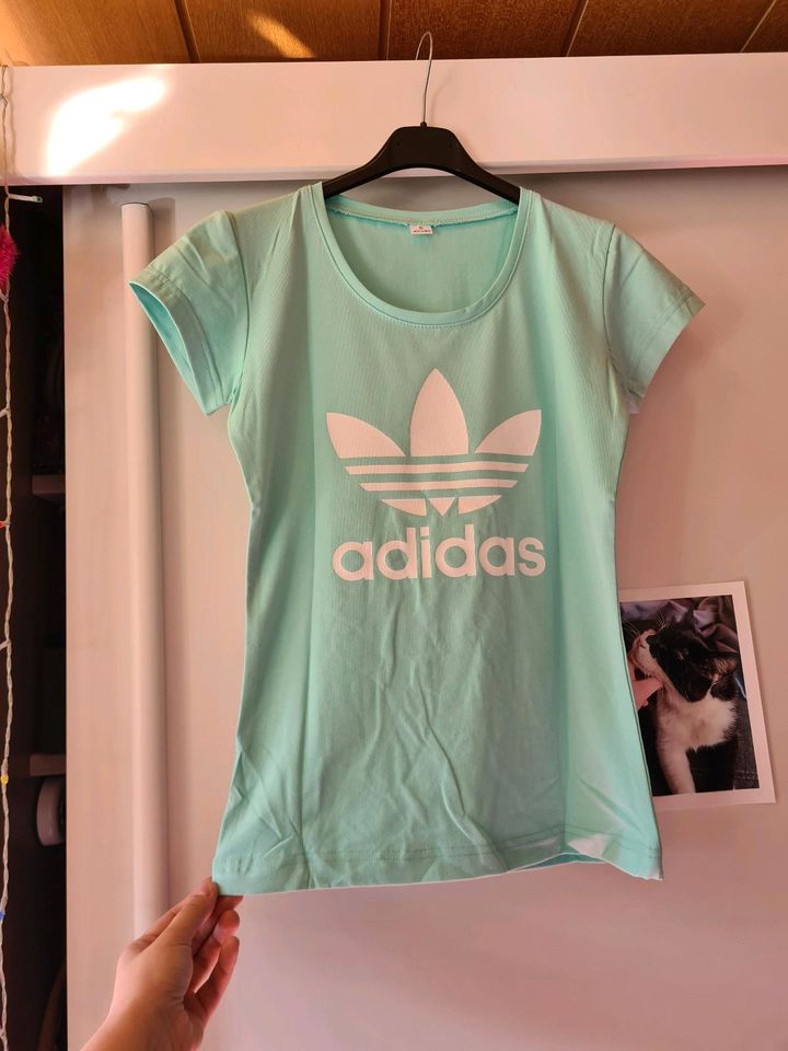 Adidas Tshirt - Gr. S, neu in Schwarzenbach a d Saale