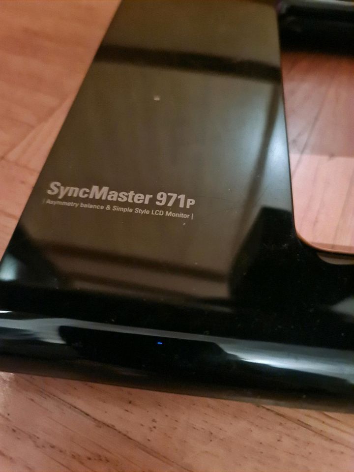 2 x Samsung SyncMaster 971p - Design Monitor - Setpreis in Hemer