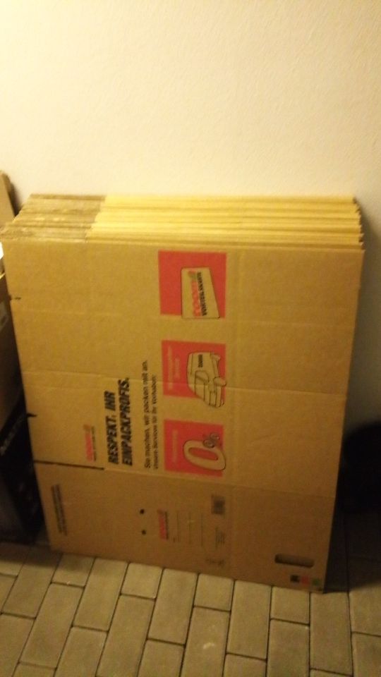 25 Stück Toom Kartons Schwerlastkartons Umzugskartons 50 kg in Winsen (Aller)
