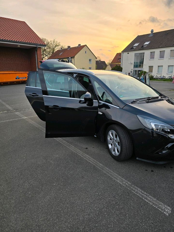 Opel Zafira C Tourer mit 7 Sitzplätz in Uelzen