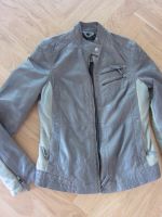 Tolle Damenjacke von Montes Gr. 38 Bikerjacke, figurbetont grau Hessen - Mörfelden-Walldorf Vorschau