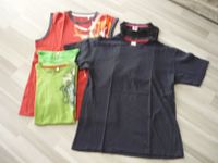 2x Shirts + 3xShirts ohne Arm Gr. 158/164 Berlin - Lichtenberg Vorschau