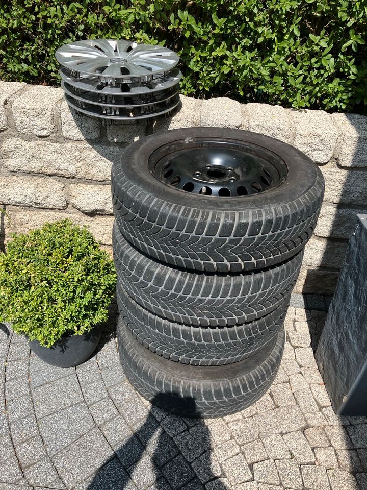 Satz Winterräder VW Golf 7 195/65 R15 in Neudietendorf