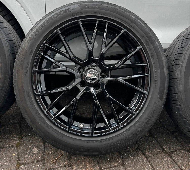 235/50/ R19   Sommerreifen Hankook in Wiesbaden