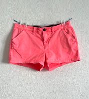 Superdry Shorts kurze Jeans Hotpants orange Gr. 36/38 Hessen - Hochheim am Main Vorschau