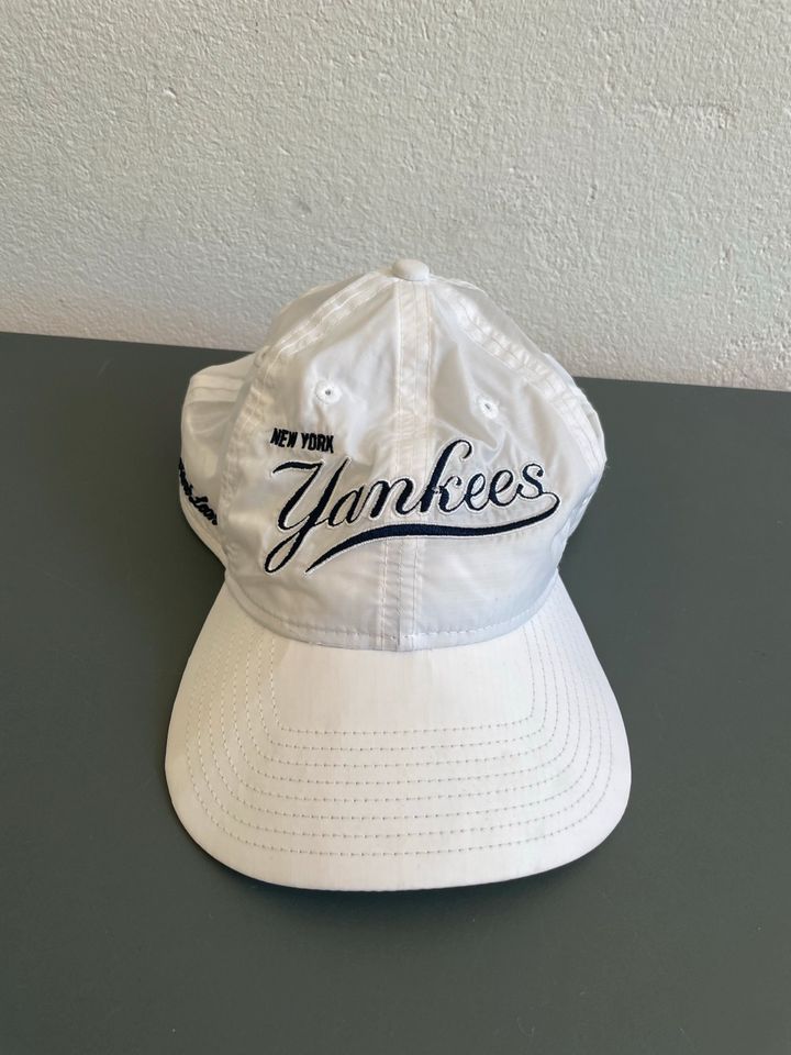 Aime Leone Dore Cap New York Yankee Nylon in Berlin