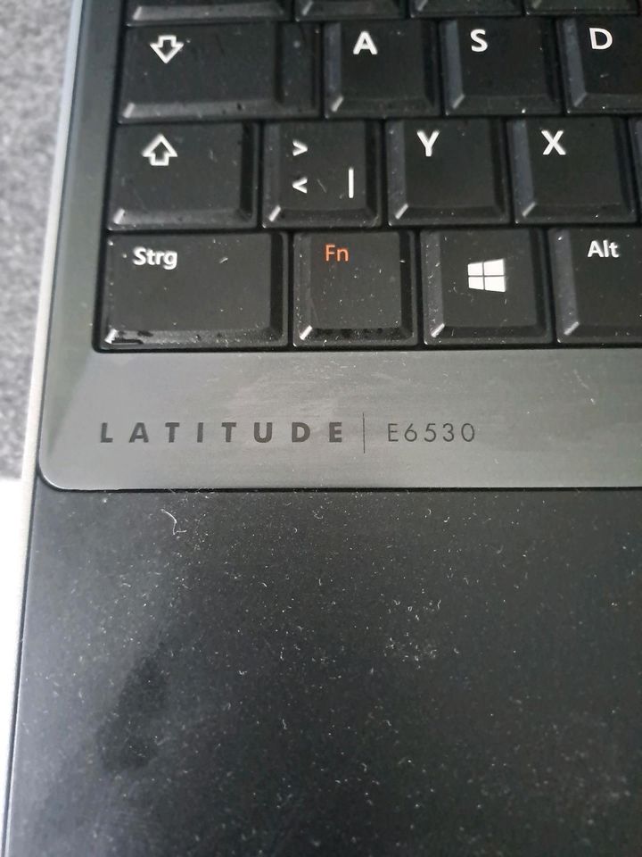 Dell latitude e6530 in Iserlohn