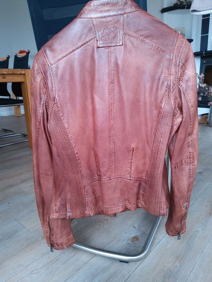 Gipsy Damen Lederjacke braun Gr.M (fällt wie S aus) wie neu in Finnentrop