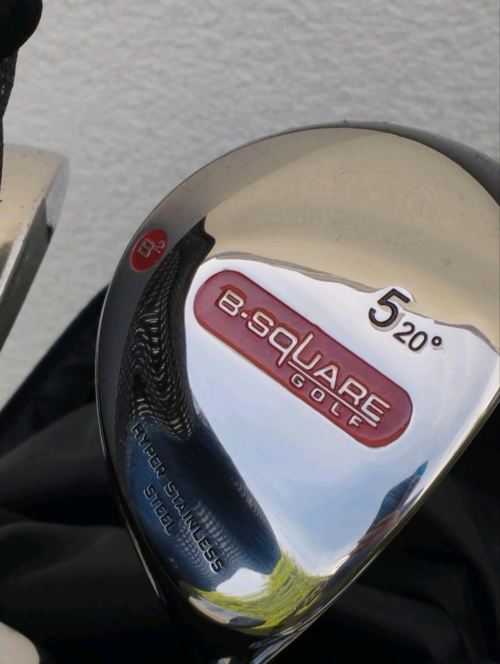 B Sqare Golfbag perfekt für Anfänger incl. aller Schläger in Bruckmühl