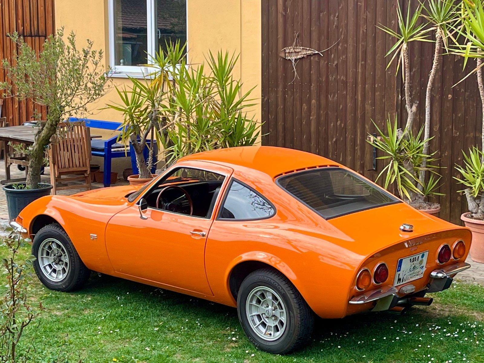 Abbildung des Autos OPEL GT - 1900