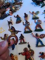 DDR Spielzeug Indianer GDR Cowboy Brandenburg - Altlandsberg Vorschau