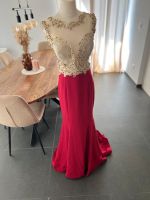 Abendkleid in rot/gold preiswert zu verkaufen Baden-Württemberg - Sinsheim Vorschau