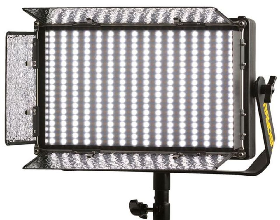 Ikan Rayden RB5 Bi-Color 3200K-5600K Half x1 Panel LED Licht, Neu in Freilassing