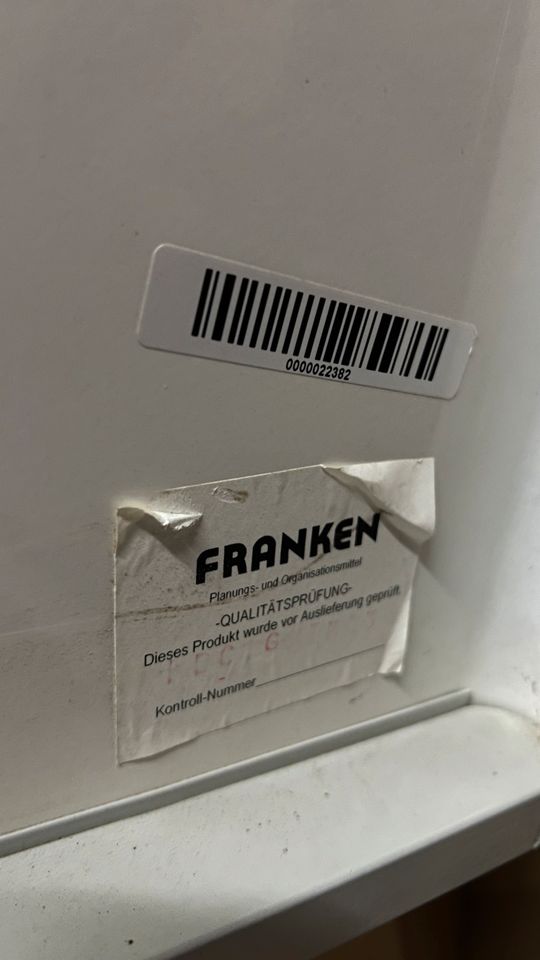 NEU: Whiteboard / Flipchart aus Metall (Fläche: 0,7 x 1,1 Meter) in Frankfurt am Main