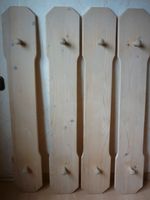 Wand-Garderobe / 4 Garderobenpaneele Kiefer gelaugt 12 € Nordrhein-Westfalen - Burbach Vorschau