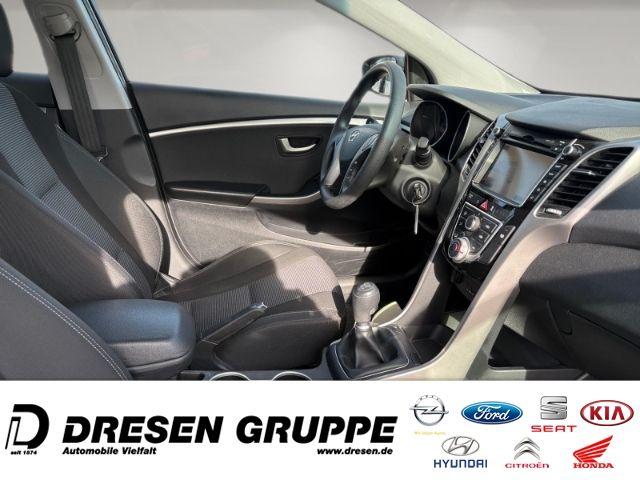 Hyundai i30 Trend blue 5-Türer 1.4 GDI M T Trend(74 kW 1 in Euskirchen