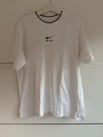 Nike T-Shirt Niedersachsen - Helmstedt Vorschau