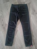 EDC by Esprit, 7/8 Hose, schwarz, Gr. 34, sehr guter Zustand Hessen - Griesheim Vorschau
