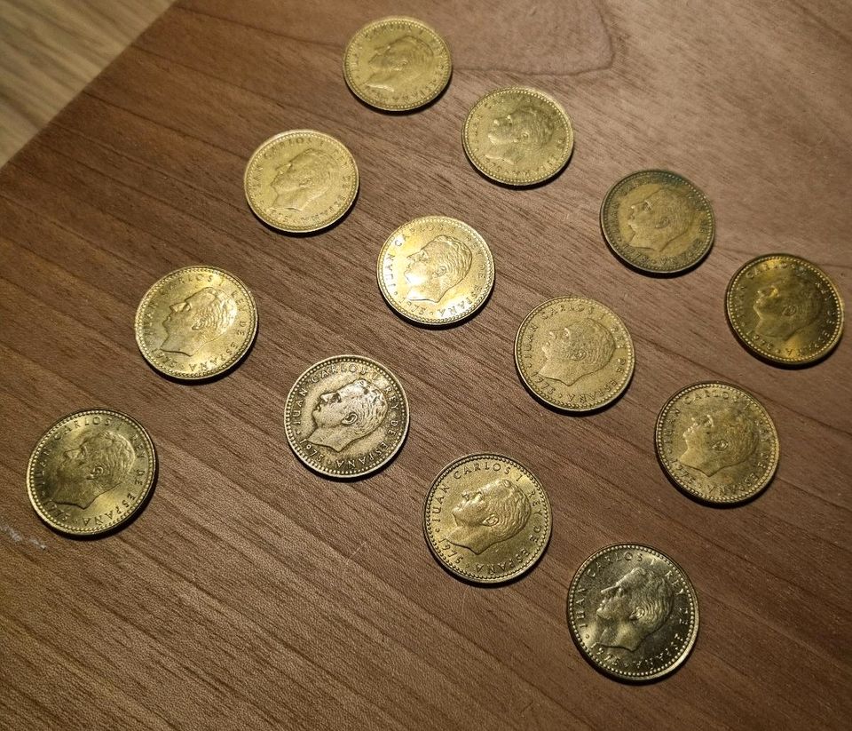 Münze/ Coin  Juan Carlos* 1 Pesta (alle aus 1975)* in Bergheim