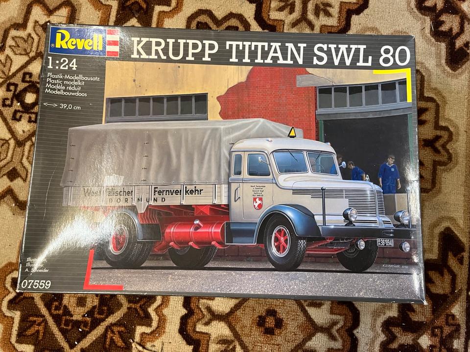 verschiedene Modellbausatz Lkw Revell, Italeri, Mo-Miniatur in Rain Lech