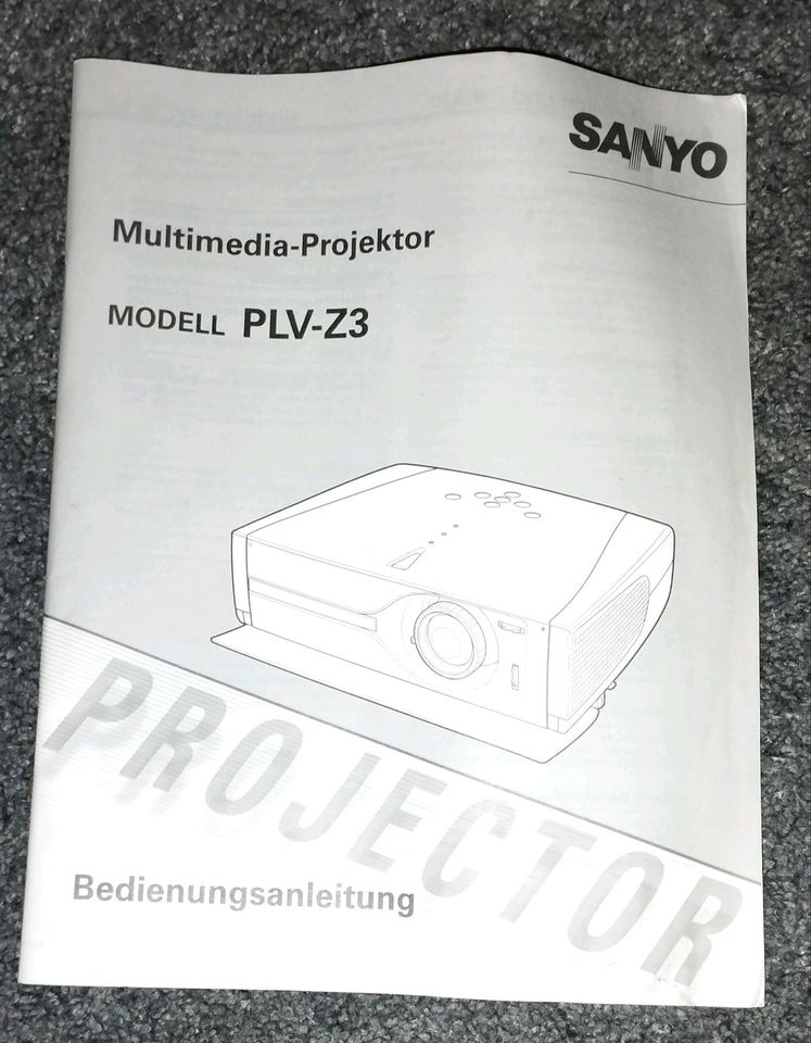 Sanyo PLV Z3 Projektor/ Beamer in Bad Dürkheim