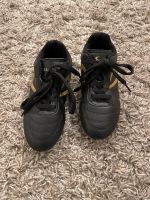 Fußballschuhe 31 wie neu Fußball rasen Schuhe 31 Niedersachsen - Weyhe Vorschau