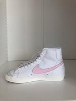 Nike Blazer Mid 77 Vintage weiß US9,5 | EU43 NEU✅ Bayern - Schliersee Vorschau
