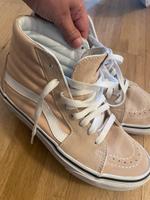 VANS hi 8 Rosa Pudwer Größe 38 München - Maxvorstadt Vorschau