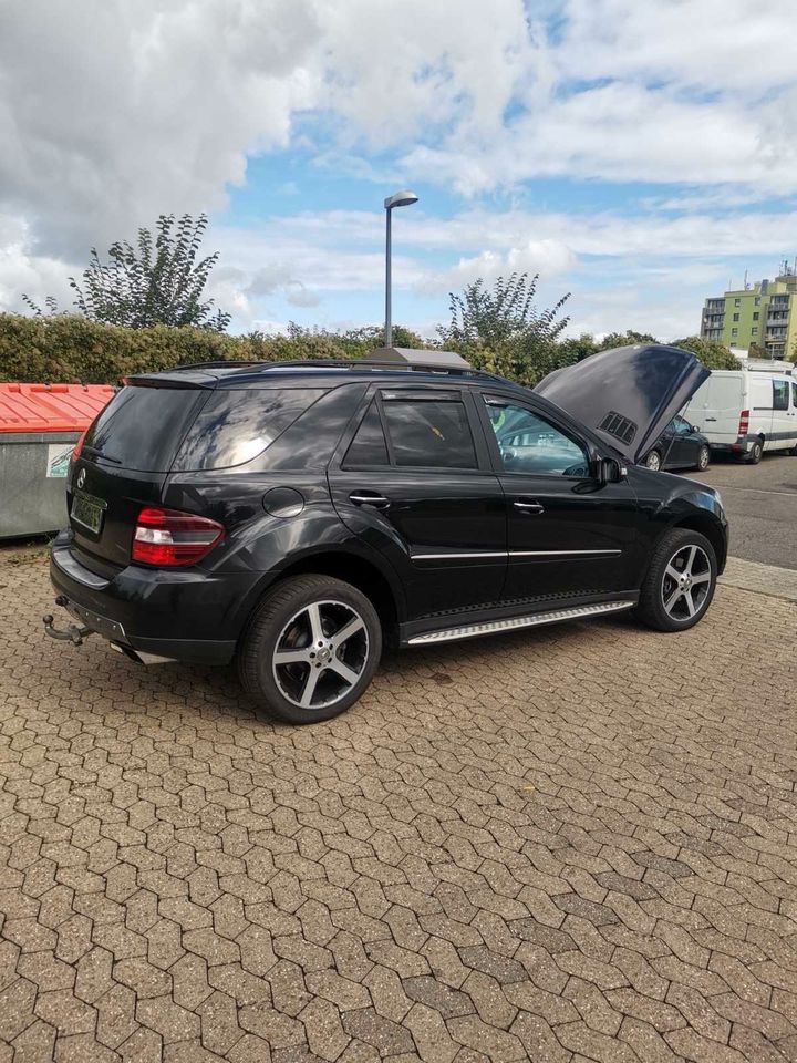 Mercedes ML in Pfungstadt