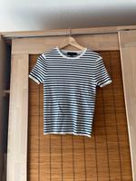 Zara Tshirt Shirt Rippstrick gestreift weiß 38 M Nordrhein-Westfalen - Bergisch Gladbach Vorschau
